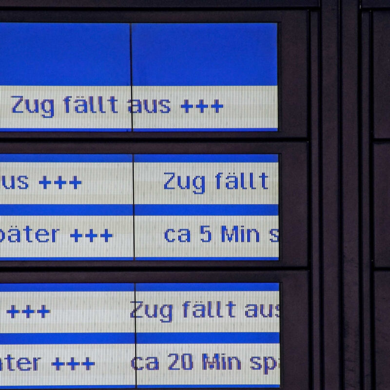 Konkurrierende-Gewerkschaften_72869035_Mitifoto-4094x2303-2560x1440-1