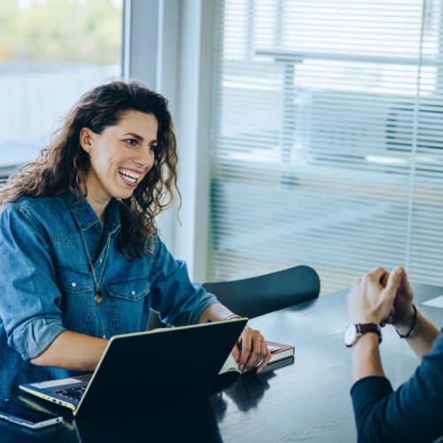 Mehr-Gehalt-Jobwechsel_Jacob-Lund-8213x4620-2560x1440-1